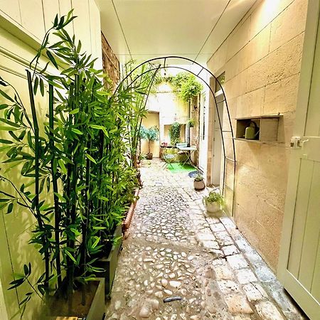 Le Logis Des Templiers Vieux Port Apartment La Rochelle  Ngoại thất bức ảnh