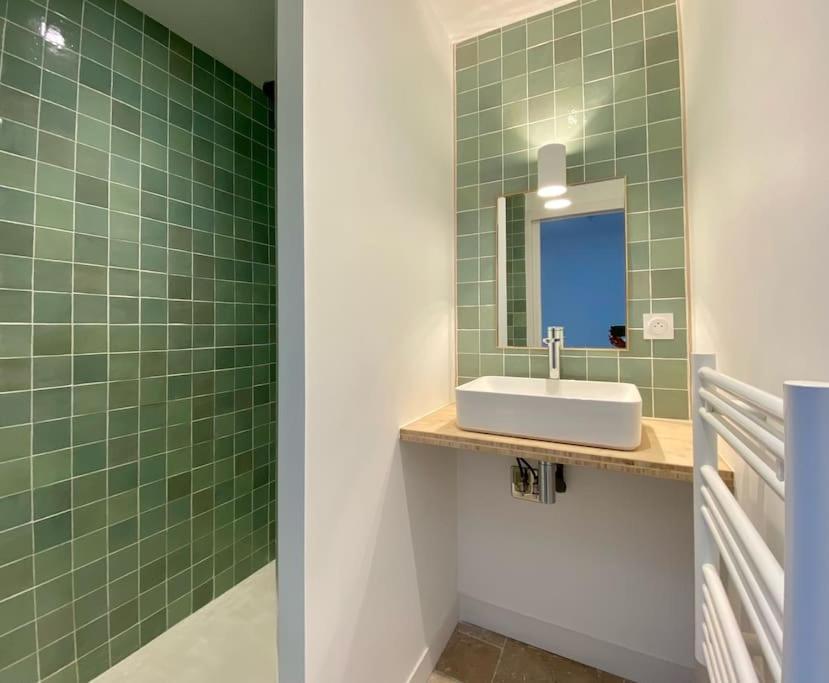 Le Logis Des Templiers Vieux Port Apartment La Rochelle  Ngoại thất bức ảnh