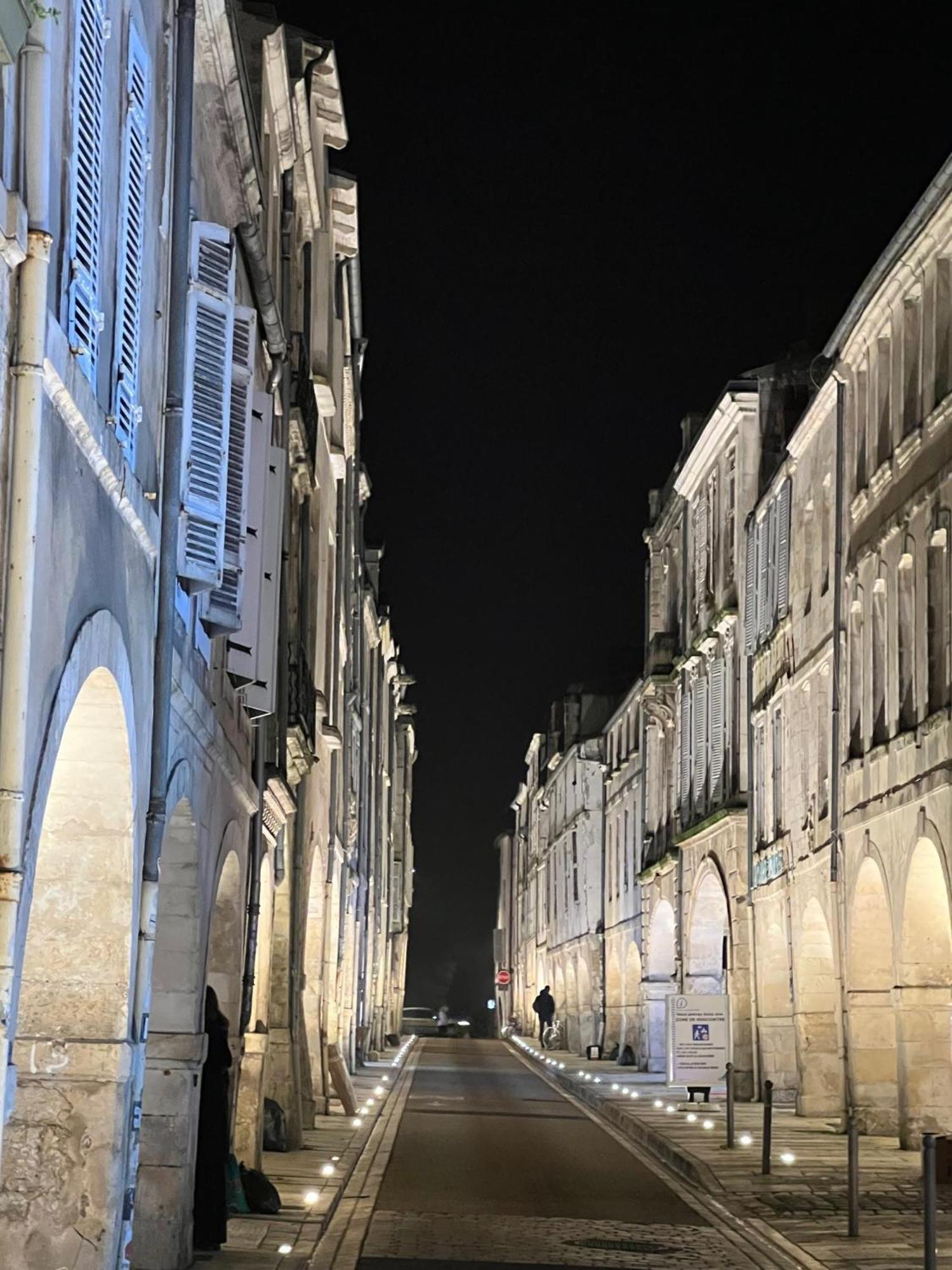Le Logis Des Templiers Vieux Port Apartment La Rochelle  Ngoại thất bức ảnh